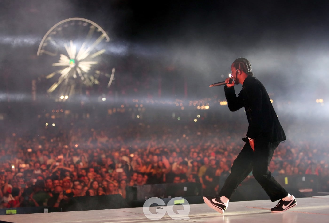 INDIO, CA - APRIL 16:  Rapper Kendrick Lamar performs on the Coachella Stage during day 3 of the Coachella Valley Music And Arts Festival (Weekend 1) at the Empire Polo Club on April 16, 2017 in Indio, California.  (Photo by Christopher Polk/Getty Images for Coachella)