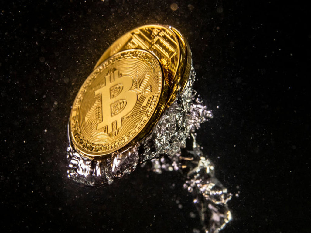 새로운 소식으로 점쳐보는 가상화폐의 미래 | 지큐 코리아 (GQ Korea)