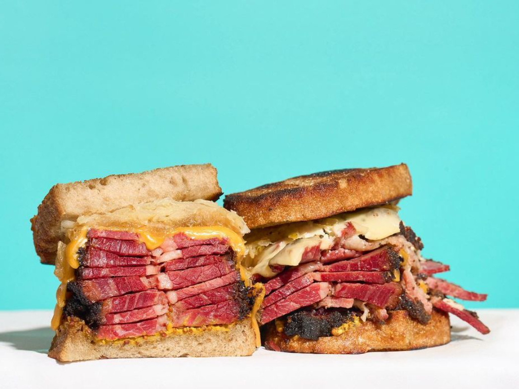 고기 듬뿍 미국식 샌드위치 맛집 4