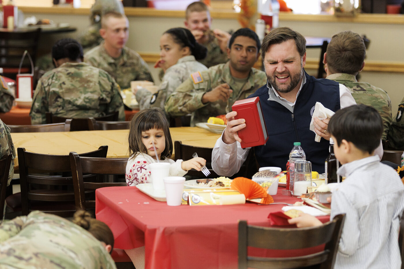 요즘 다들 N잡하네, 단순히 투잡이라는 단어로만 설명할 수 없는 정체성
